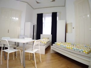4 bedded room
