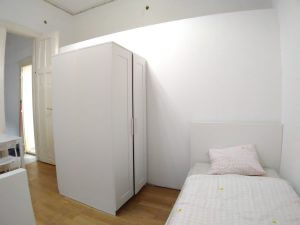 Twin room 01